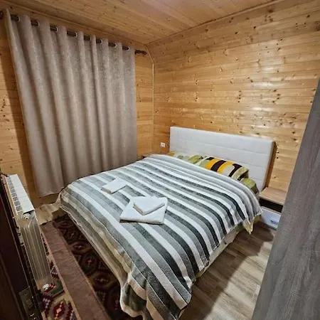 Ski-pista Bigell Dardhe Chalet Korce